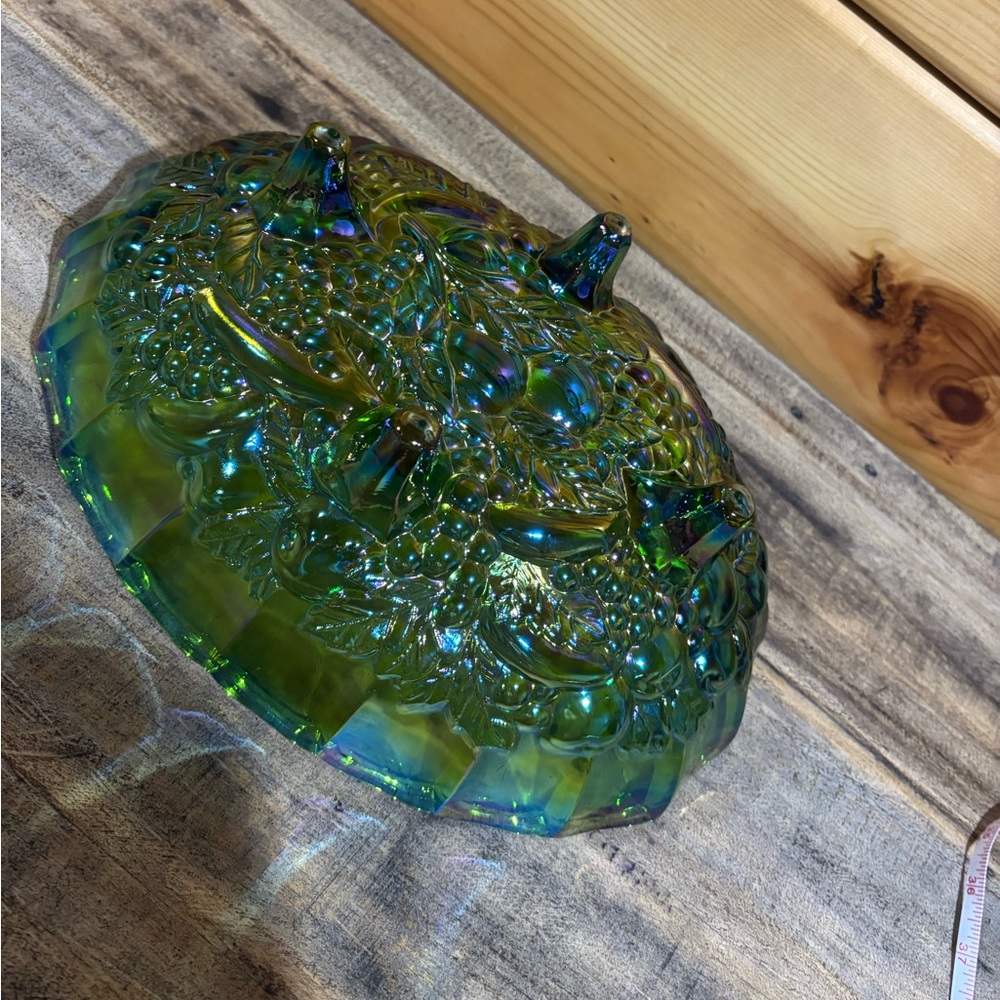 Vintage Indiana Glass Iridescent Green‎ Carnival Glass Bowl - Picture 7 of 12